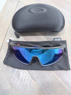 Oakley Shield Sunglasses with Blue Mirrored Lens and Black Frame